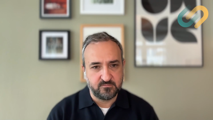 How do we regulate AI to balance safety and momentum?